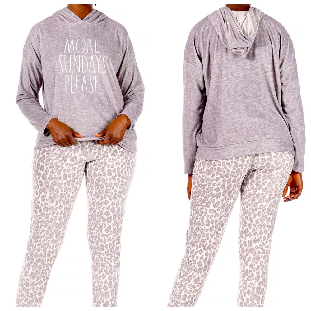 RAE DUNN Women's "MORE SUNDAYS PLEASE"
Light Heather Grey Hoodie Size L.